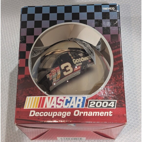 2004 NASCAR Dale Earnhardt Large Ball Christmas Tree Ornament Goodwrench 3 - Picture 2 of 5